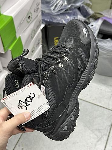 Треккинговые ботинки The North Face, черные, высокие. - Верх at lalafo.kg Треккинговые ботинки The North Face, черные, высокие. - Верх
