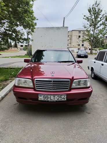 mercedes dizel: Mercedes-Benz C 180: 1.8 l | 1995 il Sedan