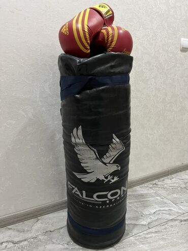 Qaçış trenajorları: Falcon Sport boks kisəsi ( 85cm ) və boks əlcəkləri dəsti. İkisidə