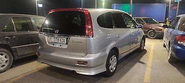 стол от срв: Honda Stream: 2003 г., 1.7 л, Автомат, Бензин, Минивэн — 3