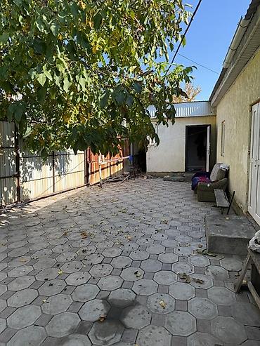 Продажа домов: 6 комнат, 295 м², 4 соток, Бишкек, Бакай-Ата ж/м Собственник — 7