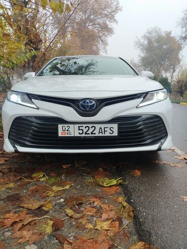 авто скупка: Toyota Camry: 2020 г., 2.5 л, Автомат, Гибрид, Седан