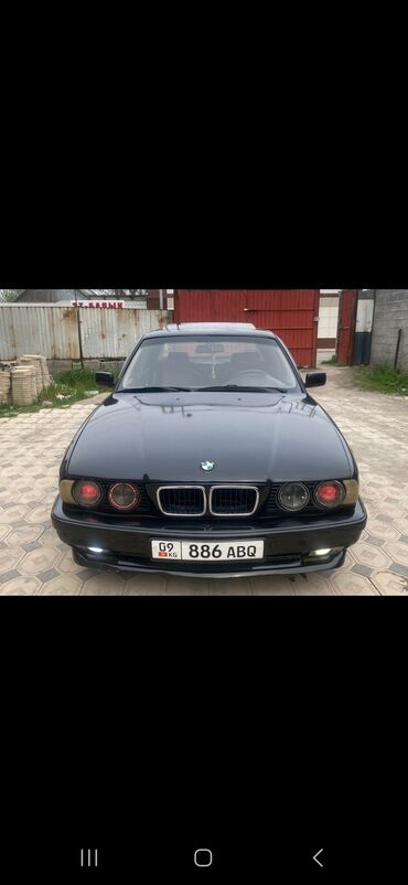 mitsubishi салон: BMW 525: 1993 г., 2.5 л, Механика, Бензин, Седан