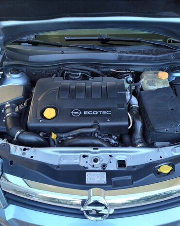 Opel: Opel Astra H Caravan (universal), boz rəng. - Kuzov: 5 qapılı — 9