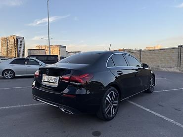 Транспорт: Mercedes-Benz A-Class: 2021 г., 2 л, Автомат, Бензин, Седан — 5
