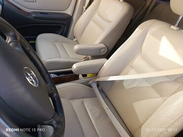 Toyota: Toyota Highlander: 2025 г., Кроссовер — 9