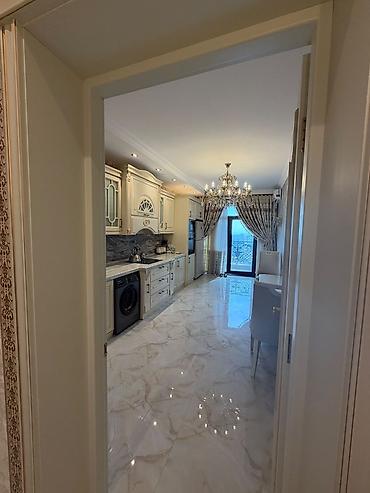 дверь боковая: Nizami metrosunun yani Caspian plaza ile uz uze olan Deluxe Palace — 10