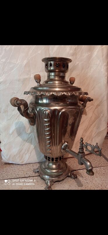 antik samovar aliram: Samovar, İşlənmiş, 5 l, Latun (mis), Ünvandan götürmə