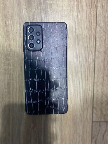 a52 ekranı: Salam Telefon Galaxy A52 Madelidir Xanım İşlədib Pul Lazım Olduğu Üçün