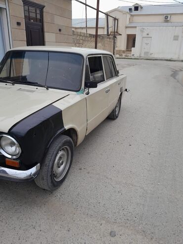 VAZ (LADA): VAZ (LADA) 2111: 1.5 l | 1985 il 250 km Sedan