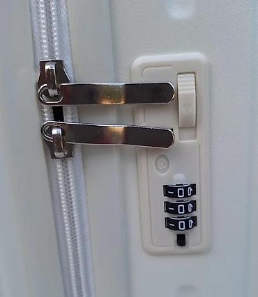 Putni koferi i torbe: Ručni kofer Cinnamoroll – tvrdi ABS - Dizajn: krem bela školjka sa — 8