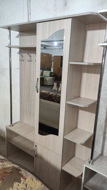 Шкафы-прихожие: Шкаф-прихожая, Новый, С зеркалом, ЛДСП at lalafo.kg — 25 Шкафы-прихожие: Шкаф-прихожая, Новый, С зеркалом, ЛДСП — 25