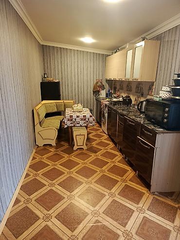 Qonaq otağı dəstləri: Masa və oturacaqlar — 10