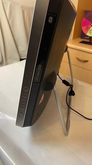 planşet ucun klaviatura: Packard Bell oneTwo seriyası – hamısı bir yerdə masaüstü kompüter — 2