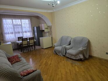 Uzunmüddətli kirayə mənzillər: Xətai Rayonu Xətai Metrosu Ağa Center 2 otaq. Mərtəbə - 16/2 Otaq — 3