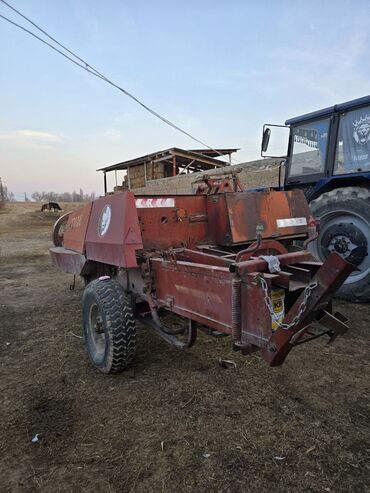 Тракторы МТЗ (Беларус): Модель: 82, Б/у, 1992 г., С пресс-подборщиком — 15