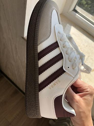samba krasofka: Adidas Samba qadın idman ayaqqabısı - Model: Samba - Rəng: ağ üst — 2