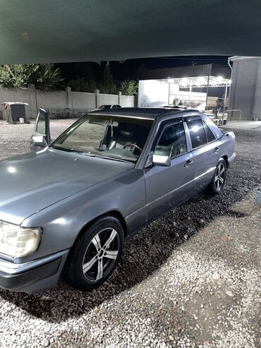 мерседес бенз 1320: Mercedes-Benz 220: 1995 г., 2.2 л, Автомат, Бензин