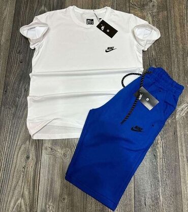 Trenerke: Muski komplet
S - 2xl
3900
Album np na lalafo.rs — 4 Trenerke: Muski komplet
S - 2xl
3900
Album np — 4