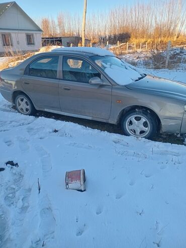 Kia: Kia Shuma: 1998 г., 1.5 л, Механика, Бензин, Хетчбек