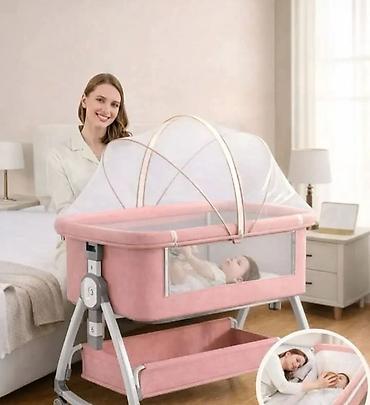 brug pantalone: Prenosivi krevetac/kolijevka pored kreveta (bedside crib) sa točkićima — 3