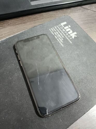 Apple iPhone: IPhone Xs, Б/у, 256 ГБ, Matte Gold, Чехол, 78 %