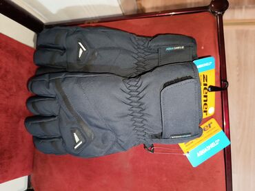Лыжи: Лыжные перчатки новые.
Привёз из Германии