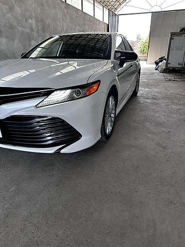 corolla 2016: Toyota Camry: 2019 г., Гибрид, Седан — 2