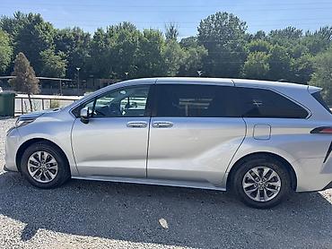 Toyota: Toyota Sienna: 2022 г., 2.5 л, Автомат, Гибрид, Минивэн — 8