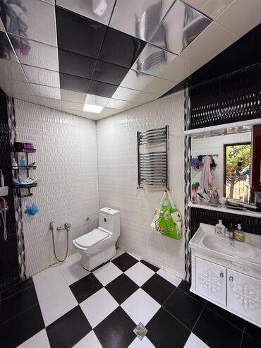 Həyət evləri və villaların satışı: 6 otaqlı, 460 kv. m, Kredit yoxdur, Təmirsiz — 20