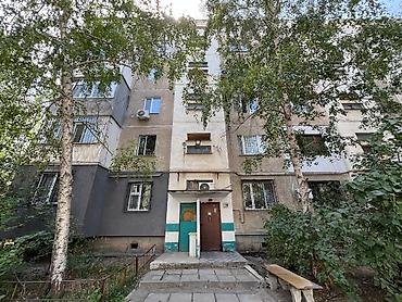 1ком кв куплю: 1 комната, 39 м², 12 мкр 105 серия, 4 этаж, Требуется ремонт — 1