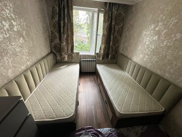 кровать полуторка с матрасом купить недорого: Односпальная кровать, Б/у, С мягкой обивкой, длина - 205 см