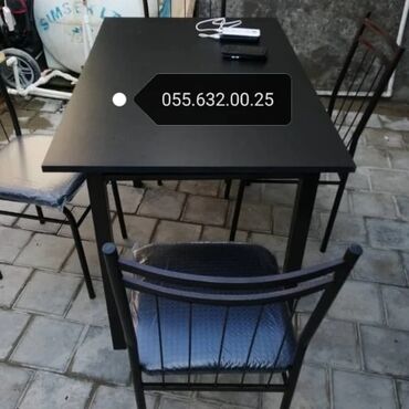 Masa və oturacaq dəstləri: Mətbəx üçün, Yeni, Açılmayan, Kvadrat masa — 17