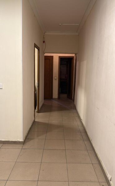 Ofislər: İCARƏYƏ VERİLİR. OFİSTƏHSİL MƏRKƏZLƏRİGÖZƏLLİK SALONU və.s — 7