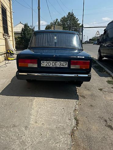 99 maşını: VAZ (LADA) 2107: 1.6 l | 1999 il 99999 km Kabriolet — 5