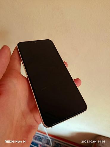 xaomi 17: Xiaomi, 13, Б/у, 256 ГБ, цвет - Белый, 2 SIM, eSIM — 2