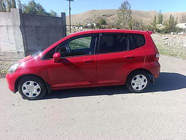 мазда м: Honda Fit: 2002 г., 1.3 л, Вариатор, Бензин, Хэтчбэк — 6