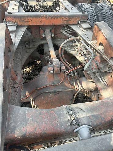 Тягачи: Тягач, Toyota, 1990 г. — 3