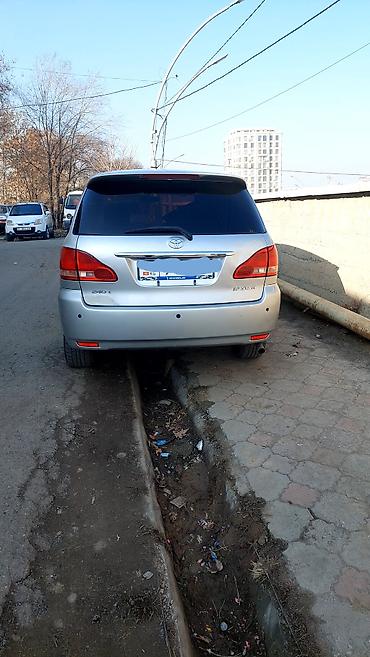 Toyota: Toyota Ipsum: 2001 г., 2.4 л, Автомат, Бензин, Минивэн — 3