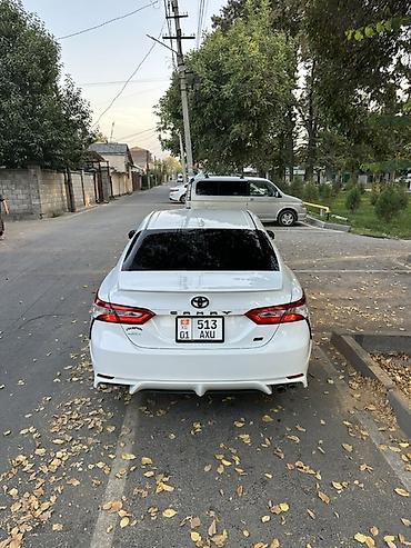 corolla 2018: Toyota Camry: 2020 г., 2.5 л, Автомат, Бензин, Седан — 4