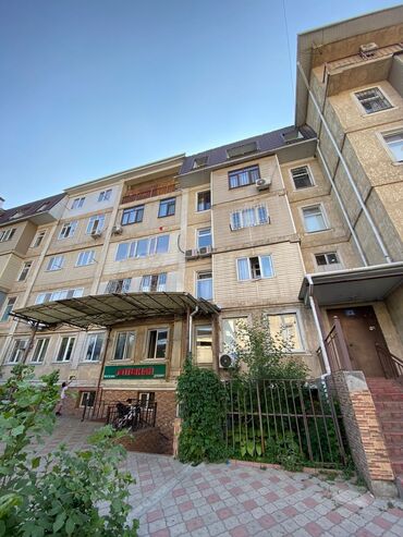 снять квартиру в заре: 1 комната, 37 м², 1 этаж, Евроремонт