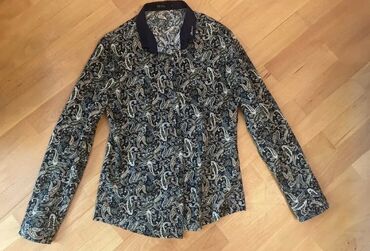 Köynəklər: Oğlan köynəkləri satılır.Çeşidlər var.Real alıcılar əlaqə saxlasın — 1