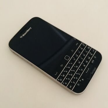 blackberry porsche design p9982 в Кыргызстан | ОЧКИ: Blackberry classic non camera 1500 мгц