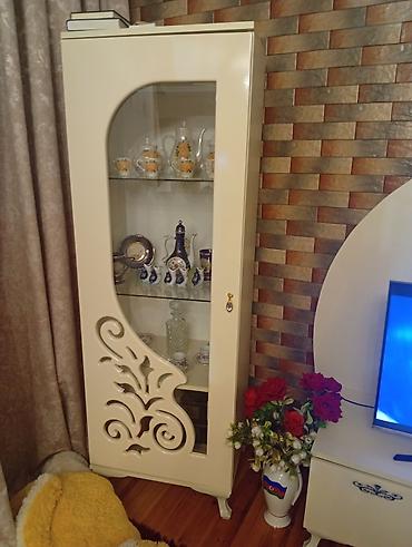 divan satilir tecili: Təzədir hec bir pırablemi yoxdur etiyac var deyə satılır kim istəsə — 4