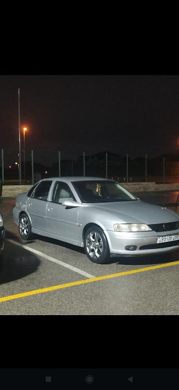 opel vektra b: Opel Vectra: 2 l | 1999 il 539000 km Sedan — 4
