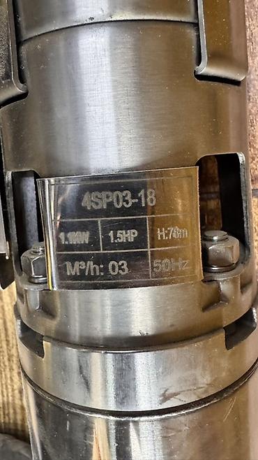 колонка для скважины: Скважинный насос 4SP03-18 (погружной) Основные характеристики: - Тип — 3