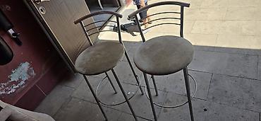 2 ədəd bar taburesi - Dizayn: Metal karkas, arxası qövs formalı 3 lalafo.az -da 2 ədəd bar taburesi - Dizayn: Metal karkas, arxası qövs formalı 3