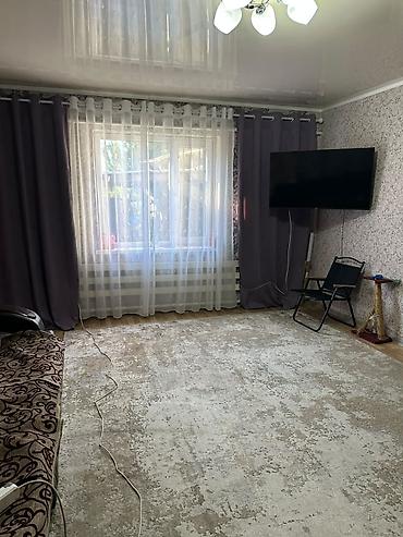 закрытый бассейн: Продам теплыйуютный, благоустроенный дом. 100кв. 5 комнат. отопл. 3 — 6