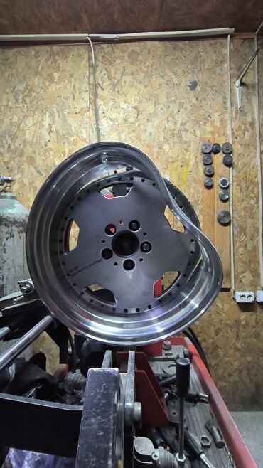 Шиномонтаж: Профессиональный ремонт литых( титановых алюминиевыхкованых — 27