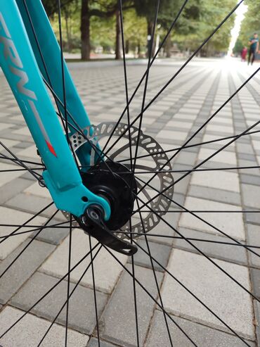 Şəhər velosipedləri: Yeni Şəhər velosipedi Merida, 28", sürətlərin sayı: 21 — 3